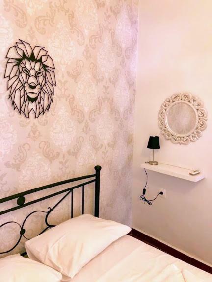 Coco Deluxe Apartment City Center Of Heraklion Ngoại thất bức ảnh