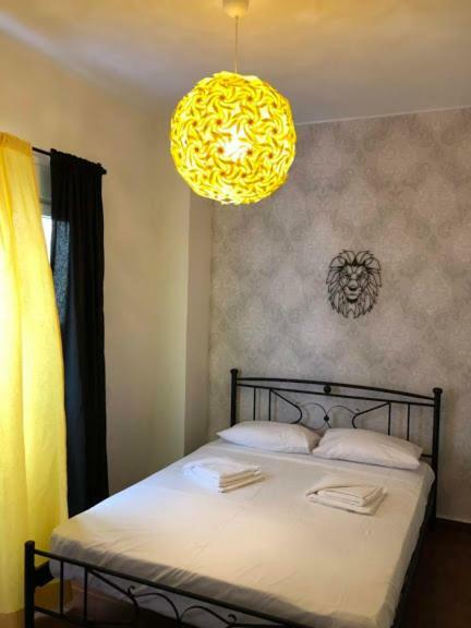 Coco Deluxe Apartment City Center Of Heraklion Ngoại thất bức ảnh